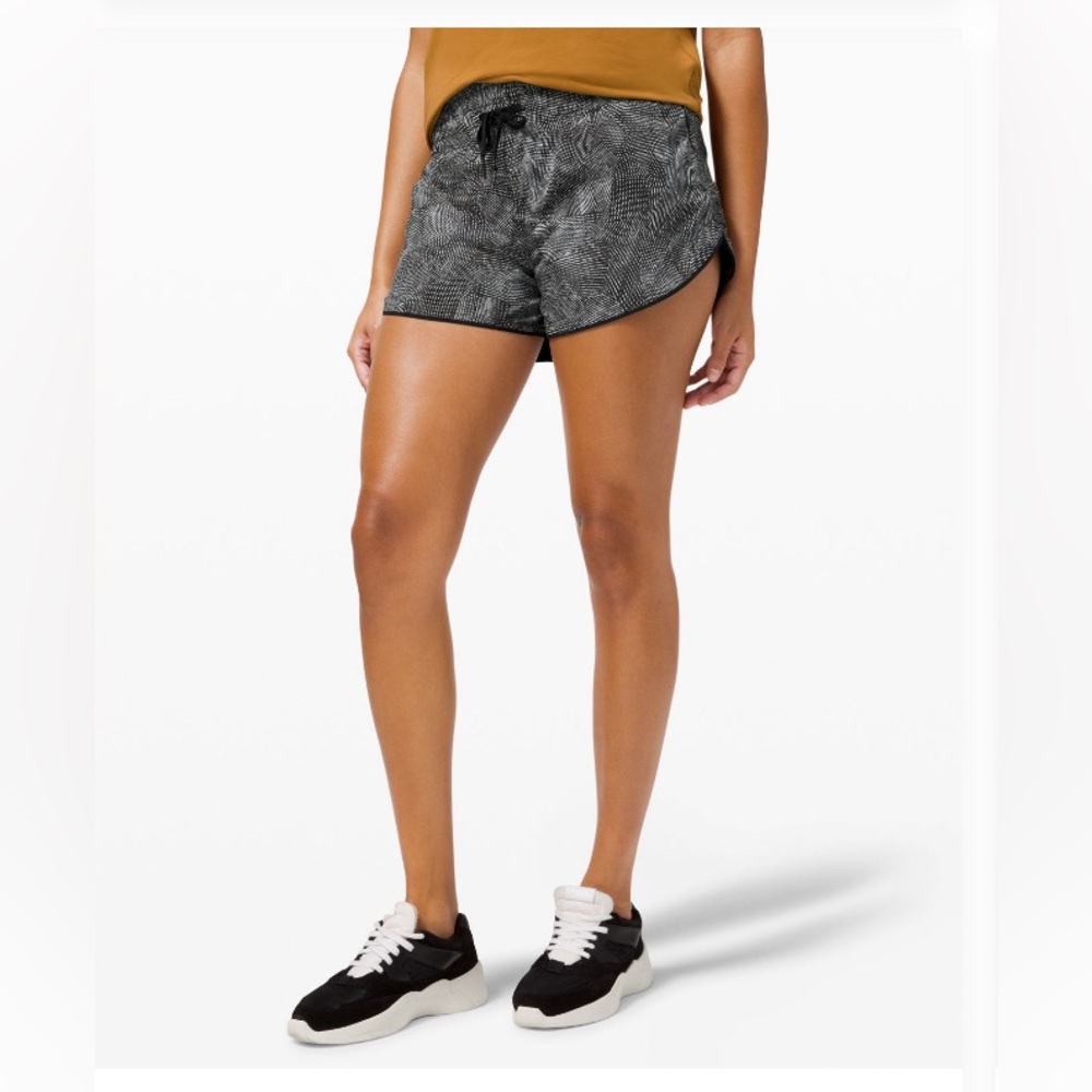 Lululemon Reversible Short